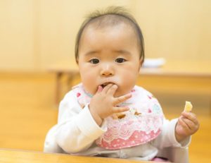 綾瀬(葛飾区)の歯医者、メリー歯科で赤ちゃんや子どもの歯ぎしりについての解説